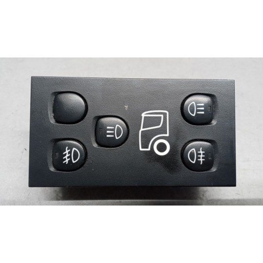 BLOCCO LUCI SCANIA Serie G 2005> usato