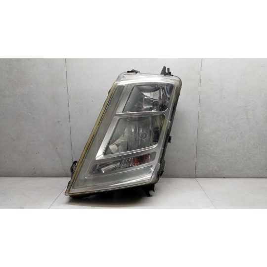 FARO ANTERIORE SINISTRO VOLVO truck FH euro 6 usato