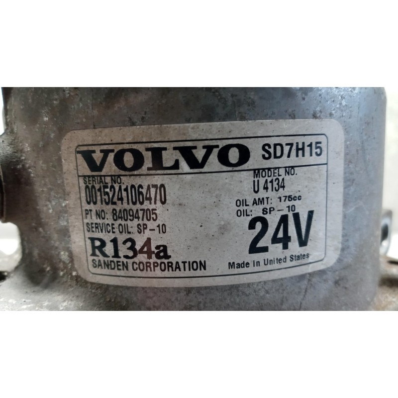 VOLVO truck AIR CONDITIONER COMPRESSOR VOLVO truck FH euro 6 used