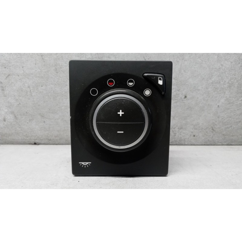 VOLVO truck INTERRUTTORI E PULSANTI ABITACOLO VOLVO truck FH euro 6 usato