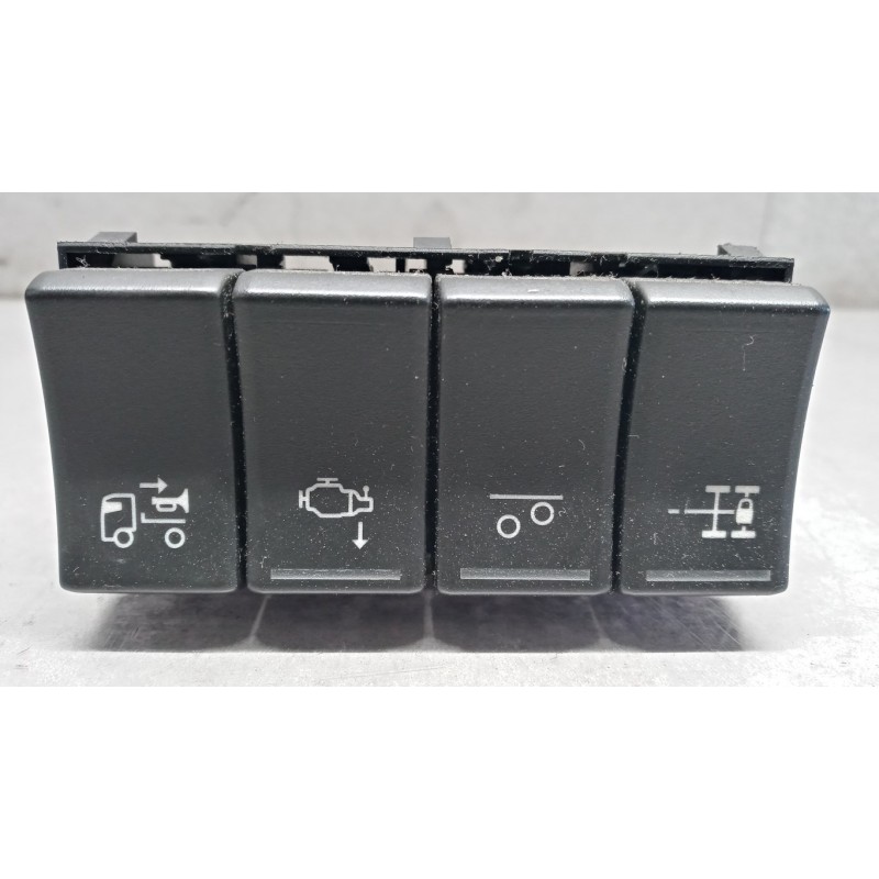 VOLVO truck INTERRUTTORI E PULSANTI ABITACOLO VOLVO truck FH euro 6 usato