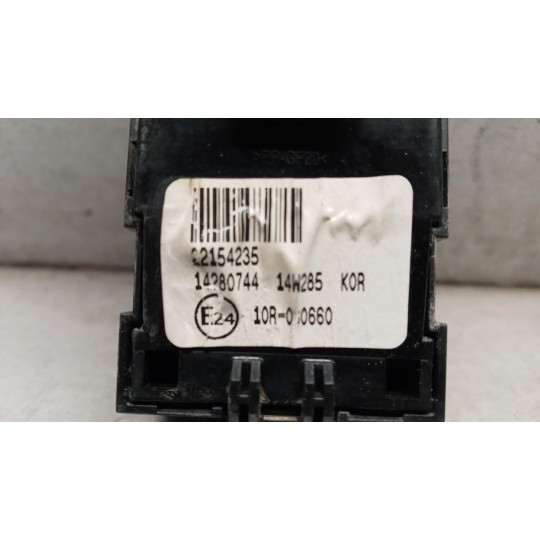 INTERRUTTORI E PULSANTI ALZAVETRI VOLVO truck FH euro 6 usato