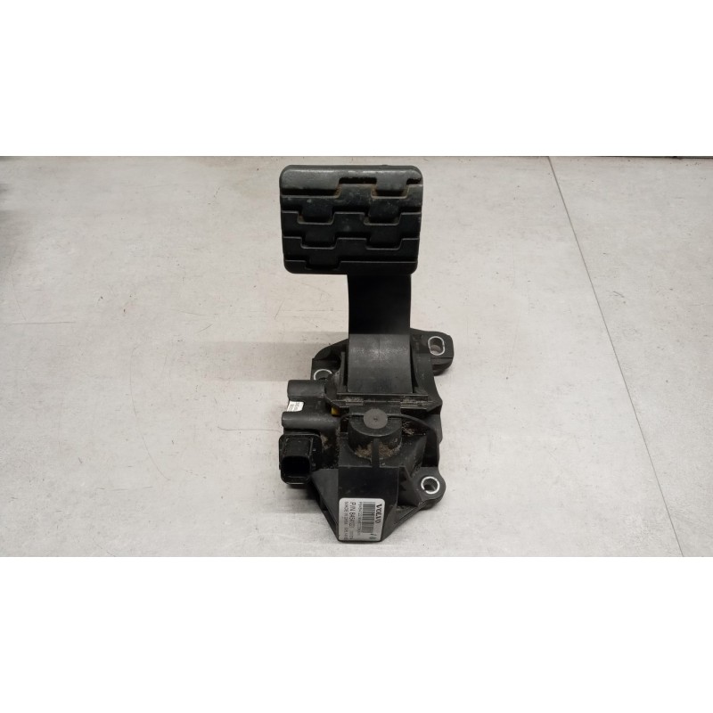 VOLVO truck ELETRONIC THROTTLE PEDAL  VOLVO truck FH euro 6 used