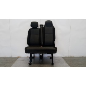 FRONT SEATS RENAULT van...