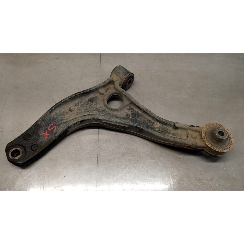 RENAULT van CONTROL ARM FRONT LOWER LEFT  RENAULT van Master 2014>2019 used