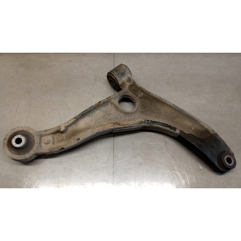 RENAULT van CONTROL ARM FRONT LOWER LEFT  RENAULT van Master 2014>2019 used