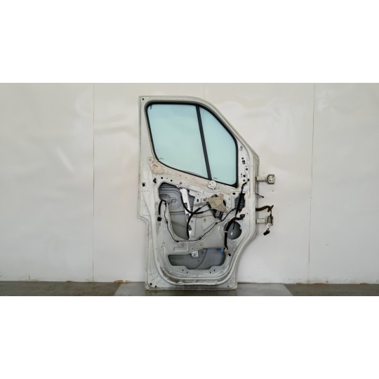 LEFT FRONT DOOR RENAULT van Master 2014>2019 used