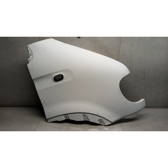 RIGHT FRONT MUDGUARD  RENAULT van Mascott used