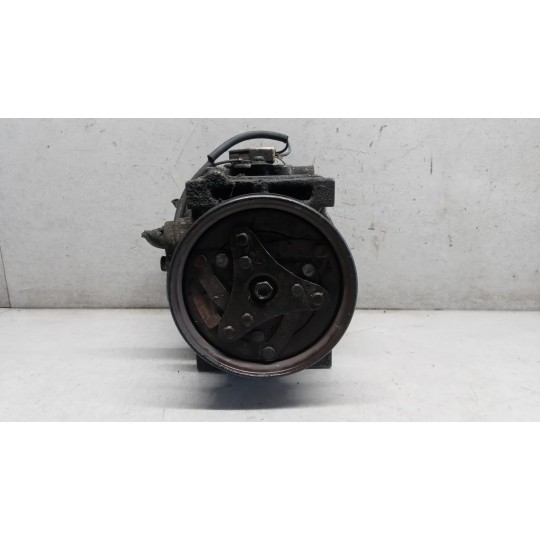 AIR CONDITIONER COMPRESSOR RENAULT van Mascott used