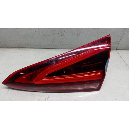 FARO POST INTERNO LED DESTRO MERCEDES-BENZ Classe A (W177) 2018> usato