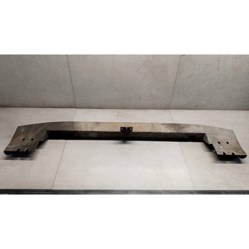 RENAULT van TRAVERSA ANTERIORE PARAURTO RENAULT van Mascott usato