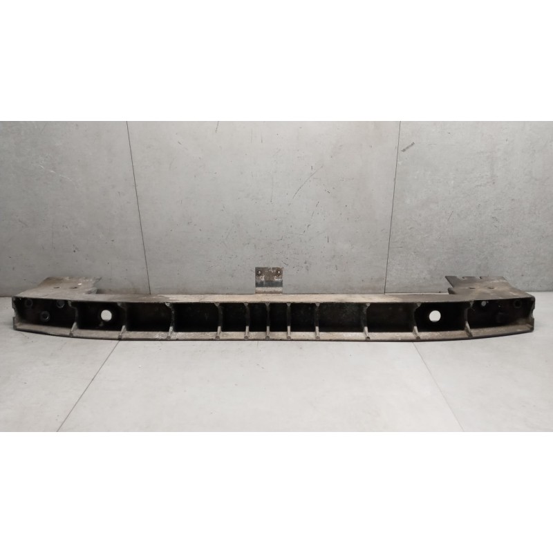 RENAULT van TRAVERSA ANTERIORE PARAURTO RENAULT van Mascott usato