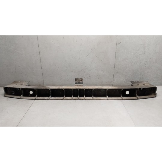 TRAVERSA ANTERIORE PARAURTO RENAULT van Mascott usato