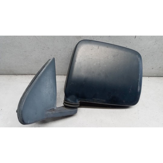 REARVIEW LEFT  NISSAN King Cab 1988>1998 used