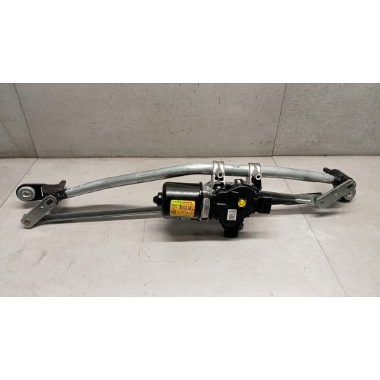 windshield wiper motor DACIA Duster 2021> used