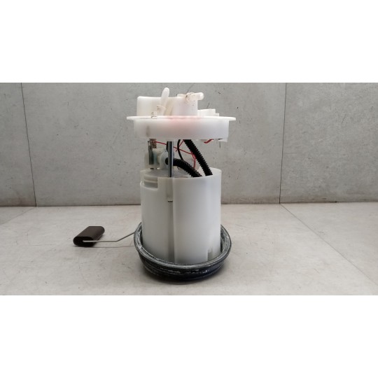 PUMPS TANK FORD Fiesta 2017> used