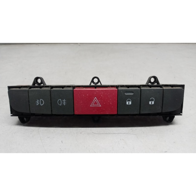 FIAT van INTERRUTTORI E PULSANTI ABITACOLO FIAT van Ducato 2006>2014 usato