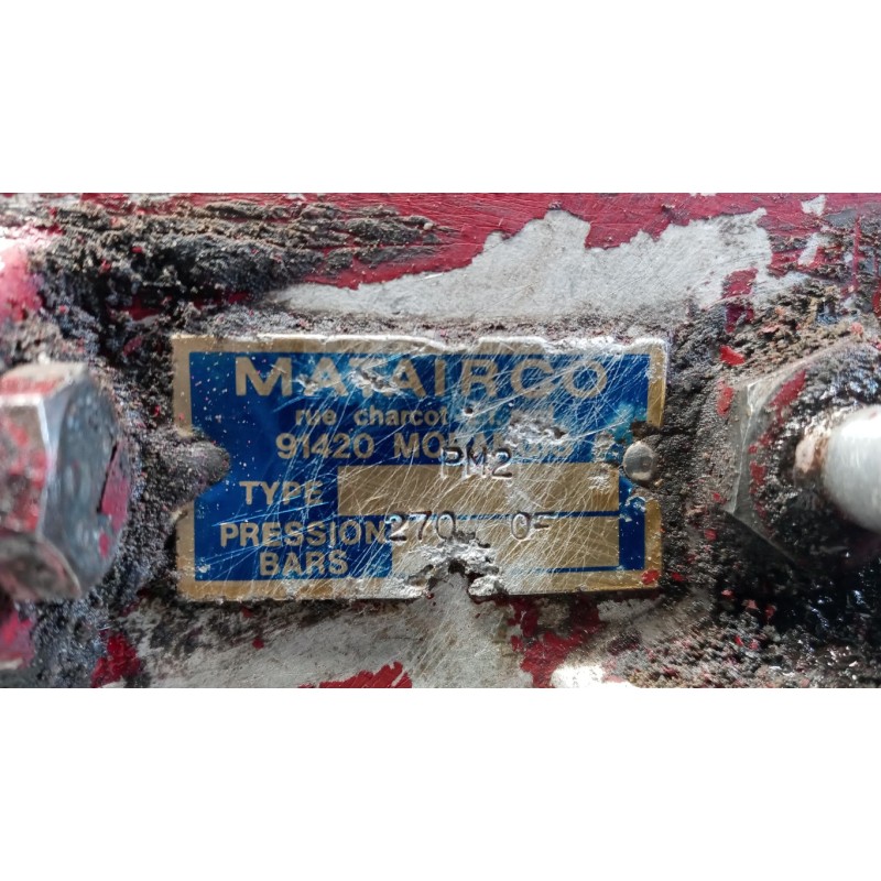 FIAT truck POMPA IDR ALZACABINA FIAT truck 110 NC usato