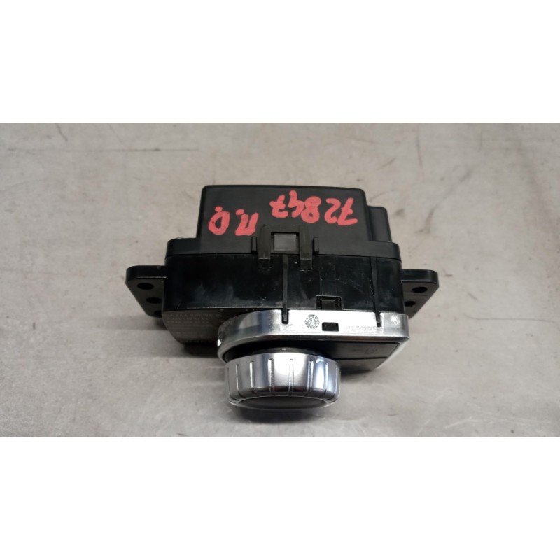 MERCEDES-BENZ INTERRUTTORI E PULSANTI ABITACOLO MERCEDES-BENZ Classe B (W246) 2014>2019 usato