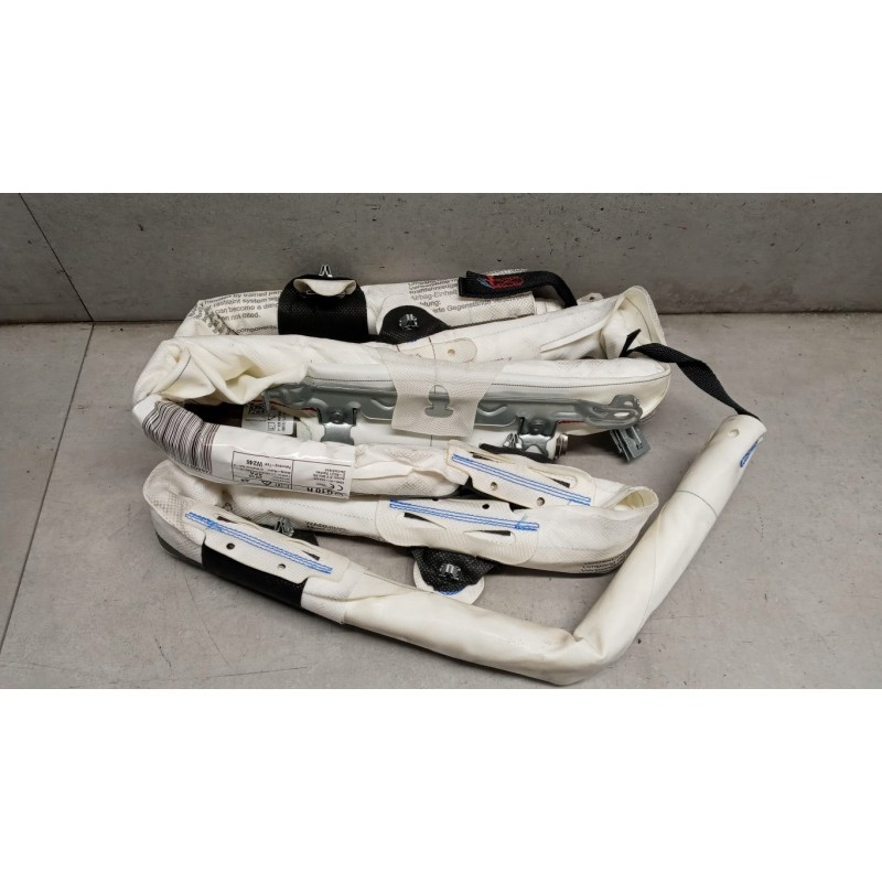 MERCEDES-BENZ AIR BAG TETTO DESTRO MERCEDES-BENZ Classe B (W246) 2014>2019 usato