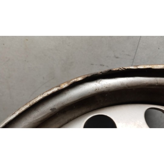 CERCHIO RUOTA IN FERRO FIAT van Scudo 2007> usato