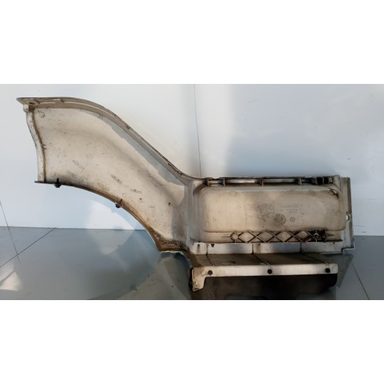 PARAFANGO ANTERIORE SINISTRO RENAULT truck Premium 2005>2013 usato