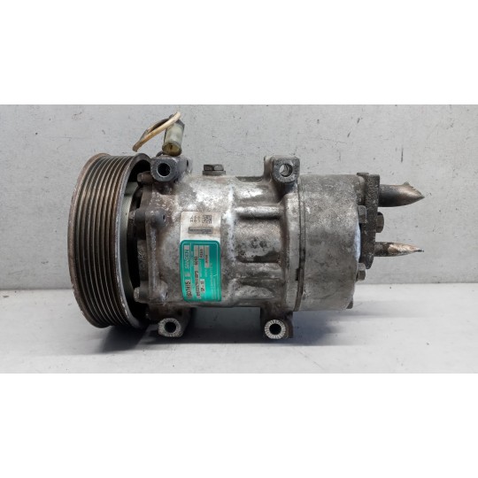 COMPRESSORE ARIA CONDIZIONATA RENAULT truck Premium 2005>2013 usato