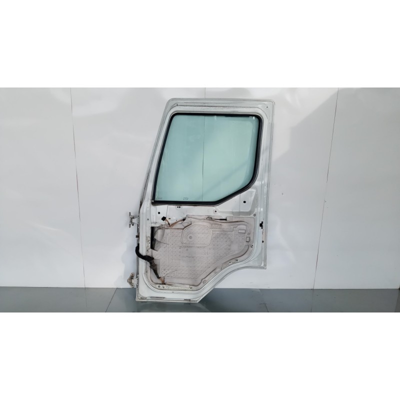 RENAULT truck PORTA ANTERIORE DESTRA RENAULT truck Premium 2005>2013 usato