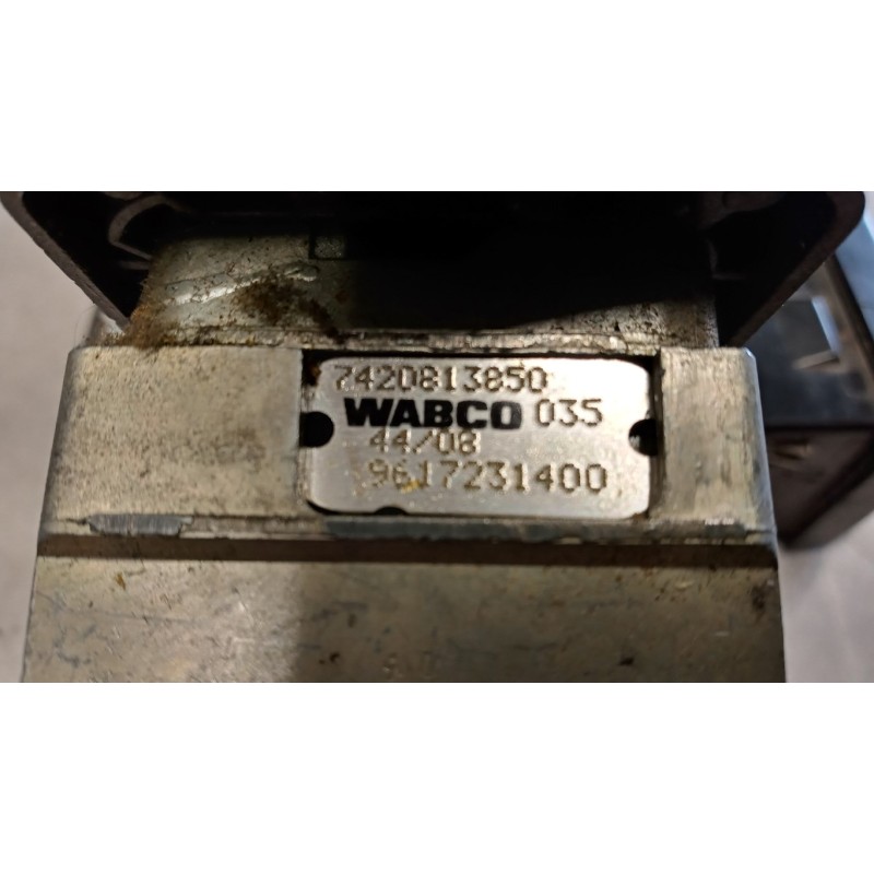 RENAULT truck EMERGENCY LEVER  RENAULT truck Premium 2005>2013 used