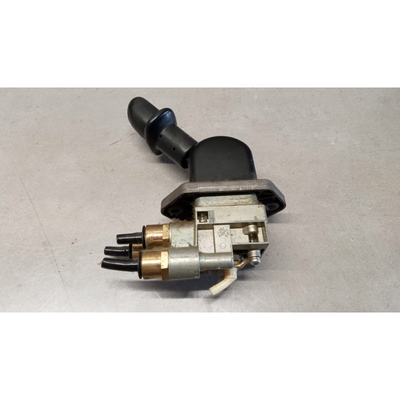 RENAULT truck LEVA EMERGENZA RENAULT truck Premium 2005>2013 usato