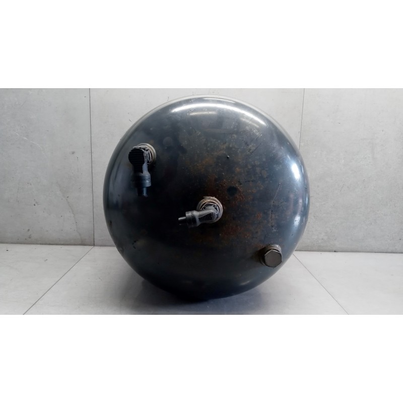 VOLVO truck SERBATOIO ARIA VOLVO truck FH euro 6 usato