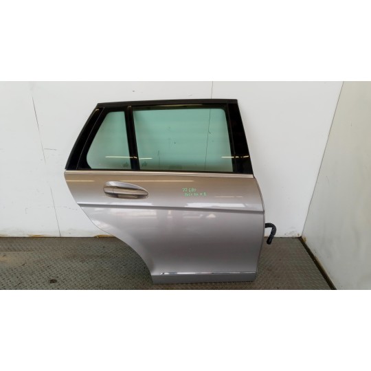 PORTA POSTERIORE DESTRA MERCEDES-BENZ Classe C (W204) 2007>2011 usato
