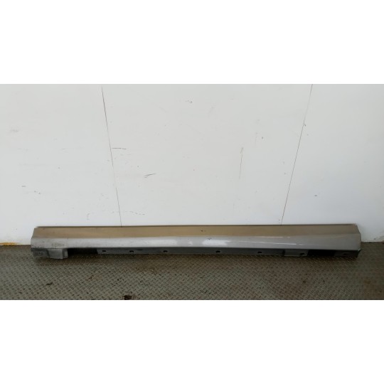 MINISKIRT LEFT MERCEDES-BENZ Classe C (W204) 2007>2011 used