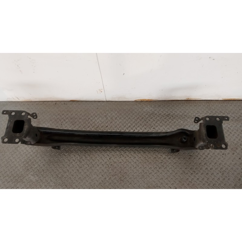 SEAT TRAVERSA ANTERIORE PARAURTO SEAT Altea 2004>2009 usato