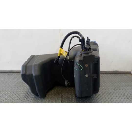 SERBATOIO ADBLUE VOLVO truck FH euro 6 usato