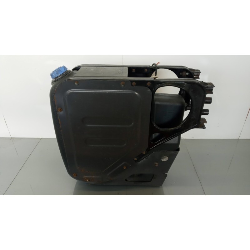 RENAULT truck SERBATOIO ADBLUE RENAULT truck Premium 2005>2013 usato