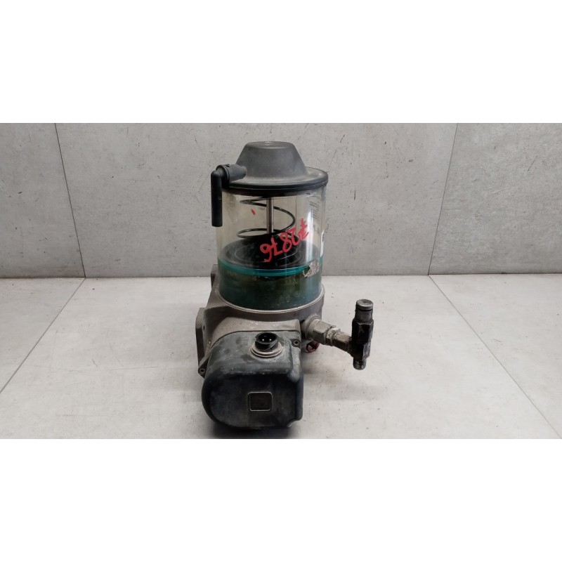 MAN GREASE GUN PUMP MAN TGX euro 6 used