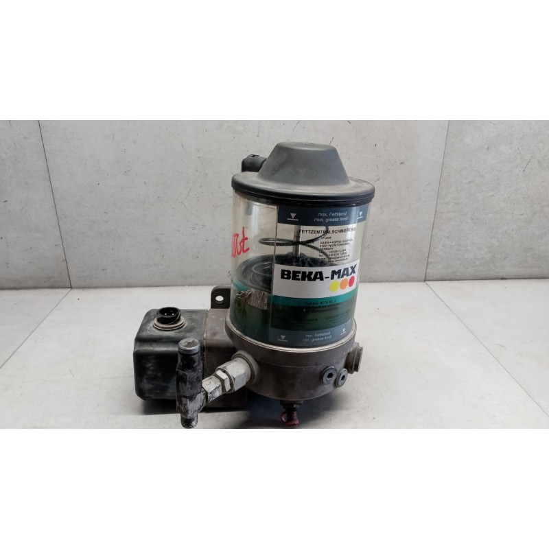 MAN POMPA INGRASSATORE MAN TGX euro 6 usato