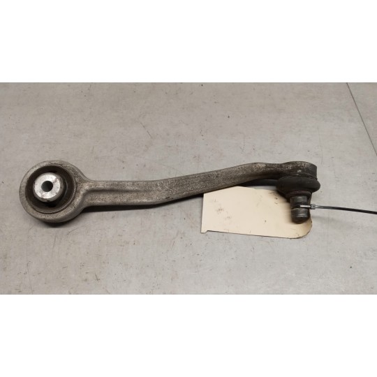 BRACCIO SOSPENSIONE SUPERIORE SINISTRO AUDI A4 2011>2015 usato