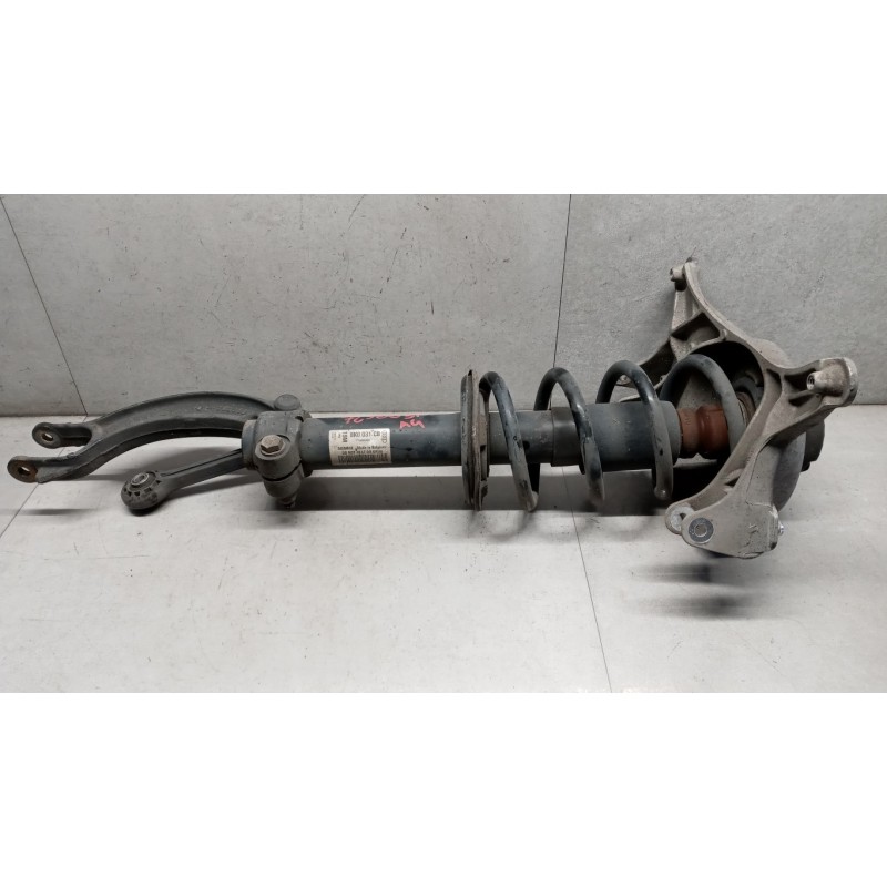 AUDI AMMORTIZZATORE ANTERIORE SINISTRO AUDI A4 2011>2015 usato