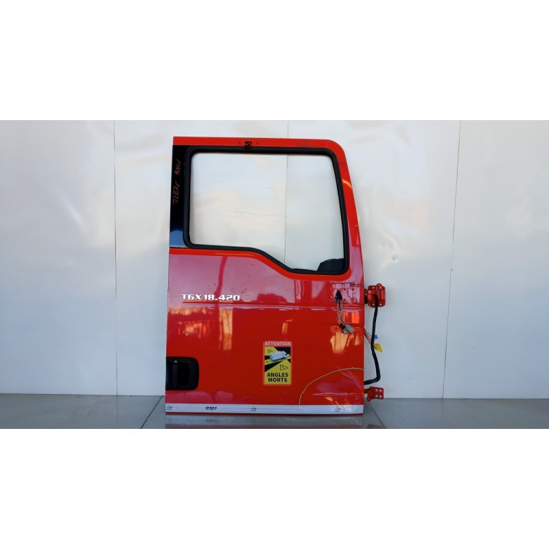 MAN RIGHT FRONT DOOR  MAN TGX euro 6 used