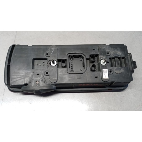 FARO POSTERIORE ESTERNO DESTRO IVECO Stralis 2013> usato