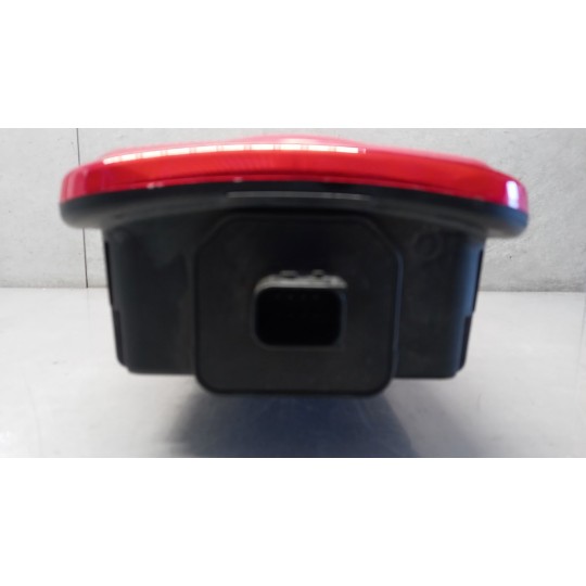 FARO POSTERIORE ESTERNO DESTRO IVECO Stralis 2013> usato