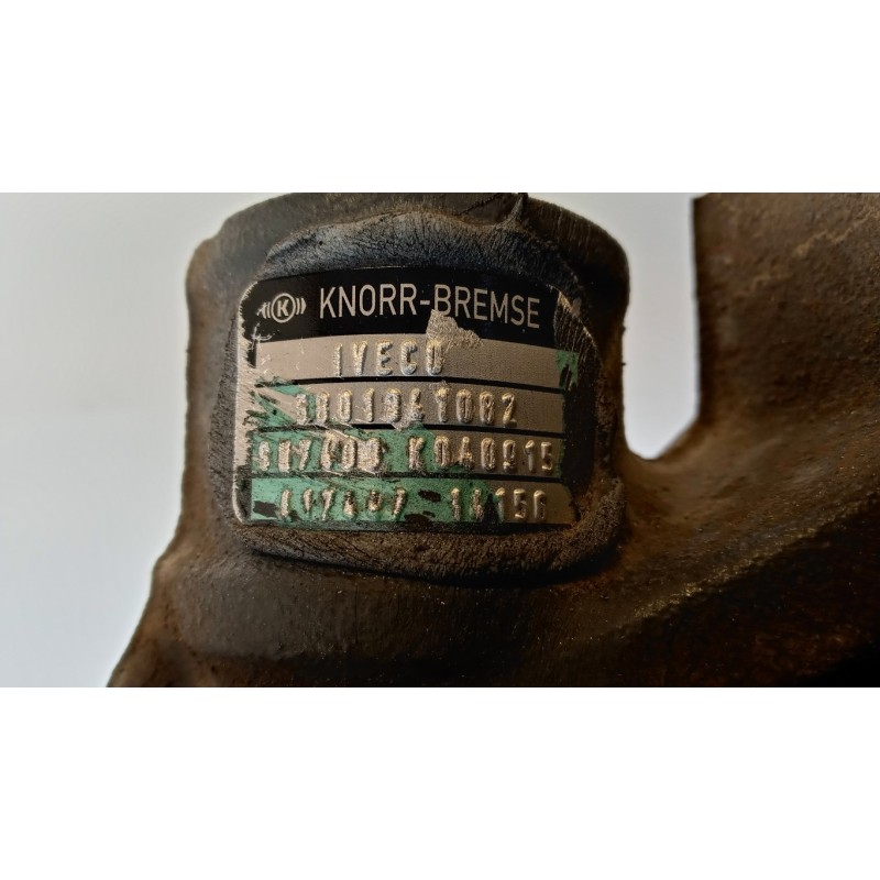 IVECO PINZA ANTERIORE DESTRA IVECO Stralis 2013> usato