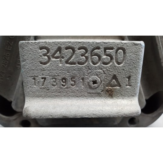 SUPPORTO MOTORE IVECO Stralis 2013> usato