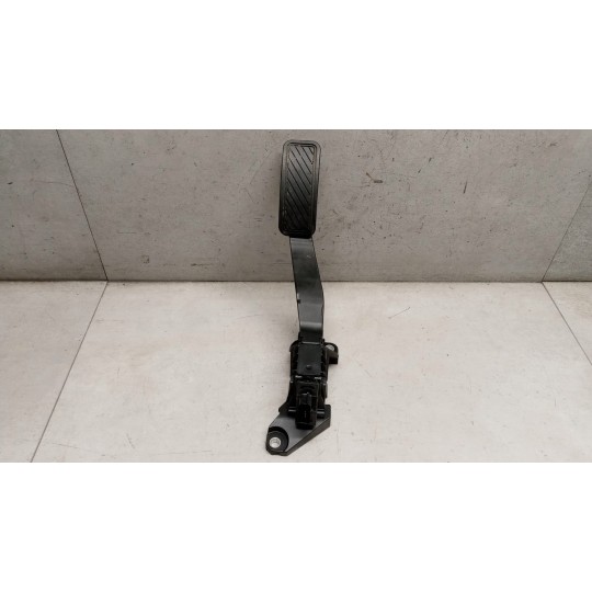 ELETRONIC THROTTLE PEDAL  FORD Fiesta 2017> used