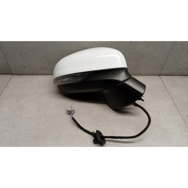 FORD RIGHT ELETRIC REAR-VIEW MIRROR  FORD Fiesta 2017> used