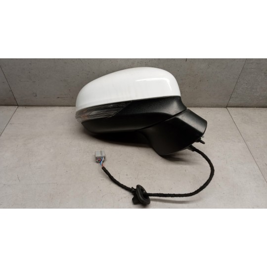 RIGHT ELETRIC REAR-VIEW MIRROR  FORD Fiesta 2017> used