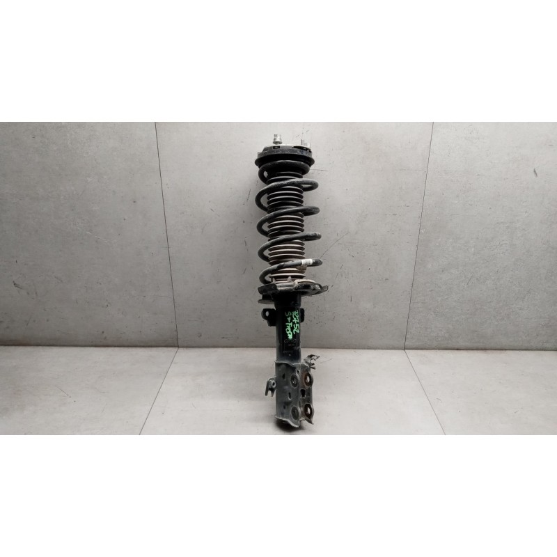 FORD LEFT FRONT SCHOCK ASSORBER FORD Fiesta 2017> used