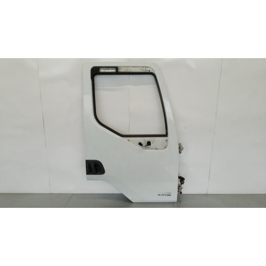 RIGHT FRONT DOOR  RENAULT truck Premium 2005>2013 used